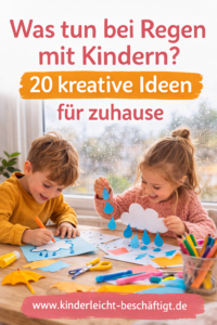 Kinder sitzen an einem Regentag zuhause am Fenster und malen – kreative Beschäftigungsideen für Kinder bei Regen